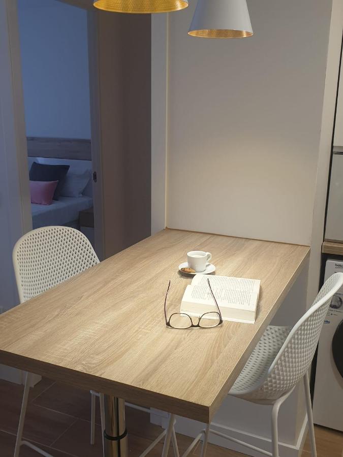 Maxx Apartamento Салоу Экстерьер фото