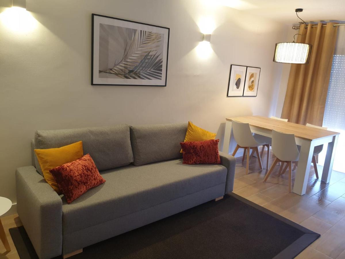 Maxx Apartamento Салоу Экстерьер фото