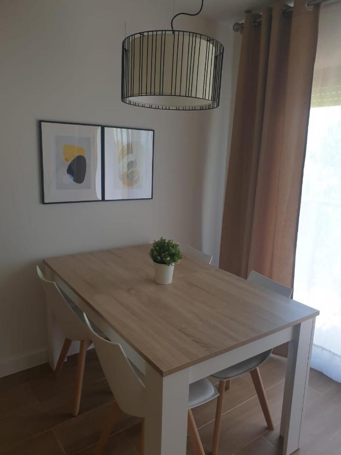 Maxx Apartamento Салоу Экстерьер фото