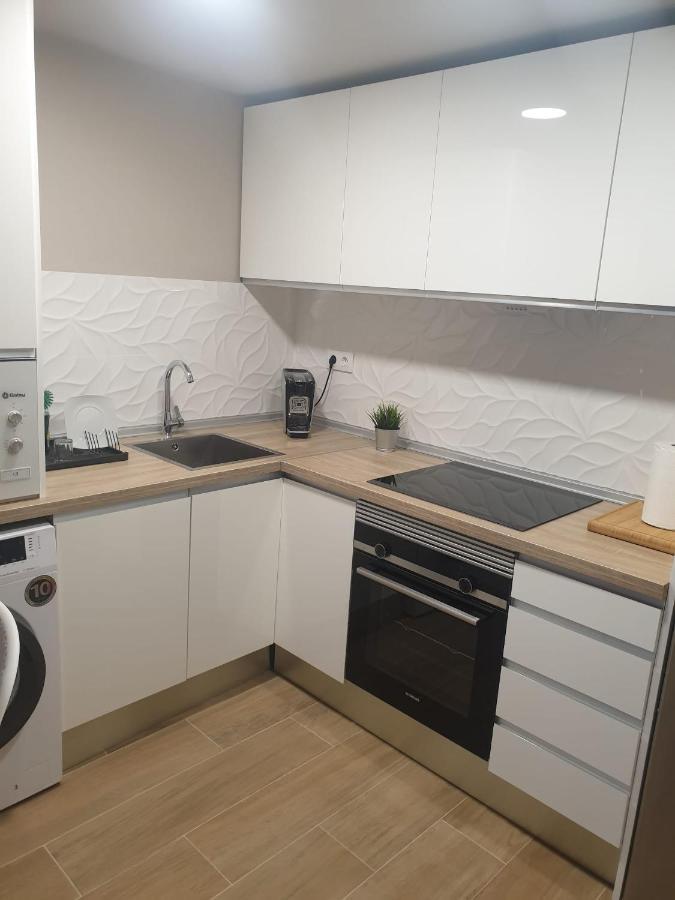 Maxx Apartamento Салоу Экстерьер фото
