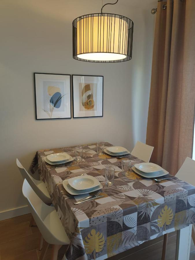 Maxx Apartamento Салоу Экстерьер фото