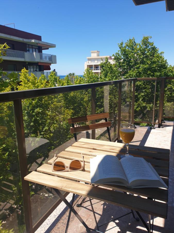 Maxx Apartamento Салоу Экстерьер фото